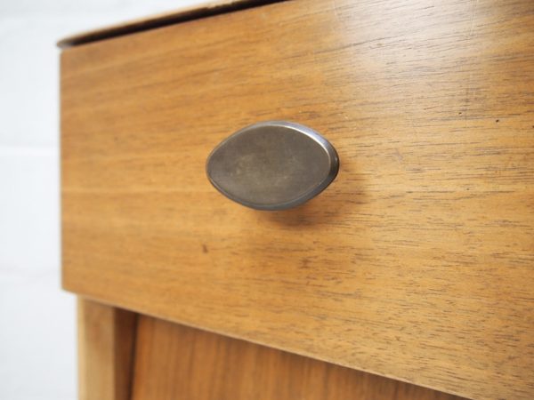 light Oak three drawer chest on splayed legs - Image 7