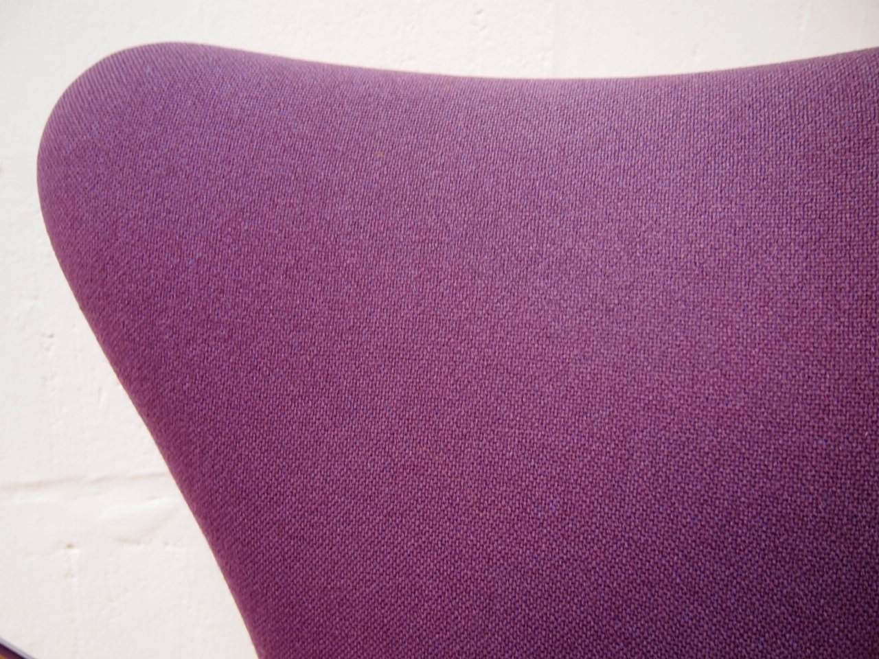 Arne Jacobsen series 7 chair model 3207 - Image 5