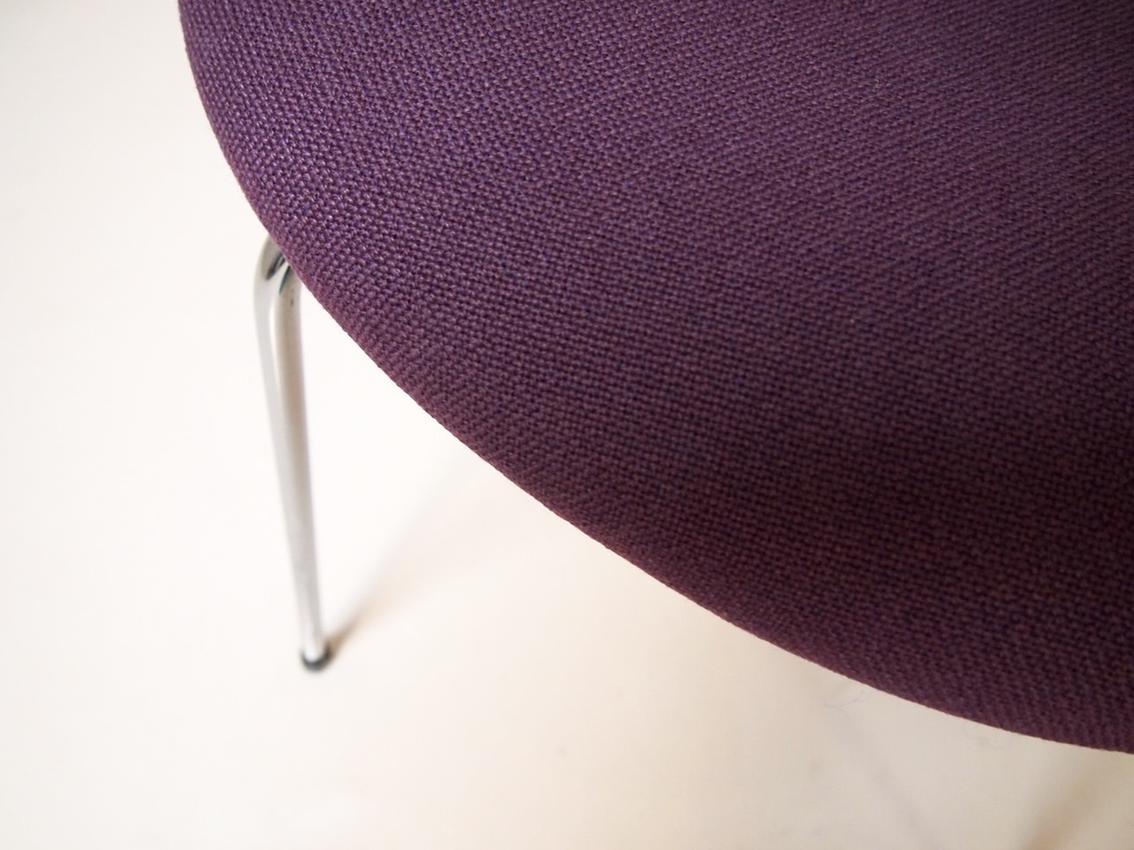 Arne Jacobsen series 7 chair model 3207 - Image 8