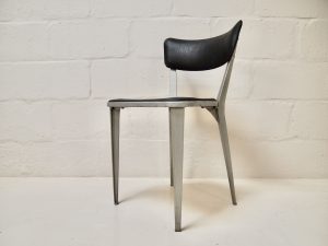 original Ba3 chair by Ernest Race
